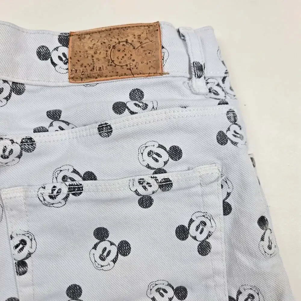 Zara X DISNEY Girls 11-12Y Light Grey Mickey Mouse Denim Jean Shorts